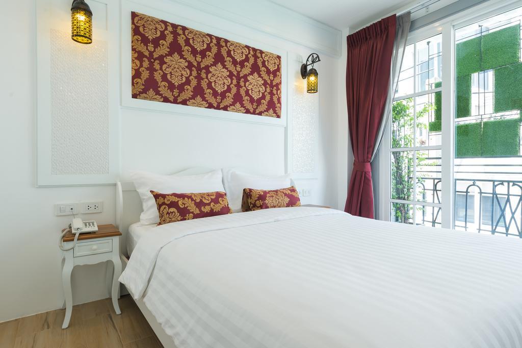 White Ivory Bed And Breakfast Bangkok Esterno foto